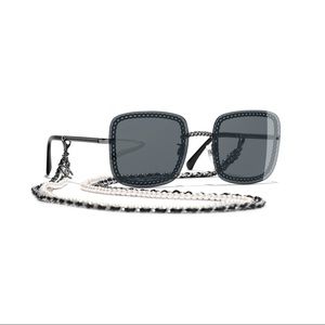 SOLD CHANEL RUNWAY Square Sunglasses with Pearl